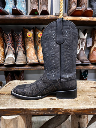 Wide Square Toe Shark Patch Distressed Square Toe Boot-L5952