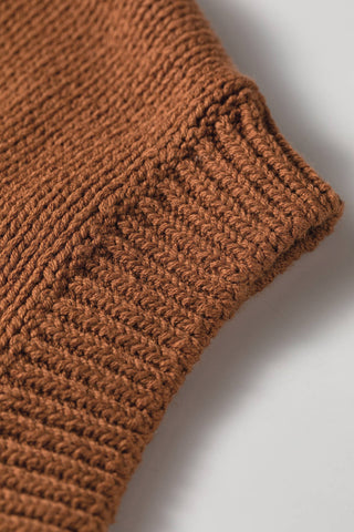 Women’s Horseshoe Short Sleeve Knit Top (Chestnut)