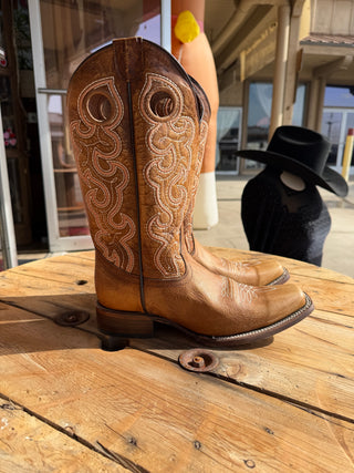 Circle G Women’s Embroidered Square Toe Boots (Cognac) L6008