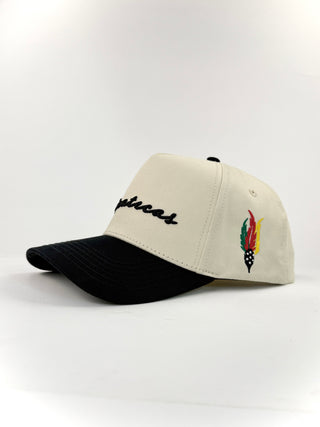 FORTY FIVE HATS SIGNATURE ESTADOS CAP (White and Black)