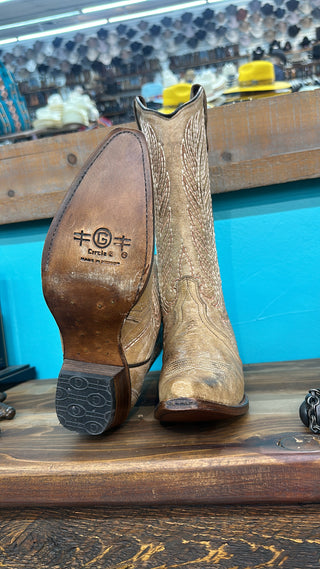 Circle G by Corral Ladies Honey Embroidery Snip Toe Triad Western Boots L6060