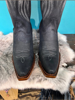 Los Altos Black Snip Toe (Desert)
