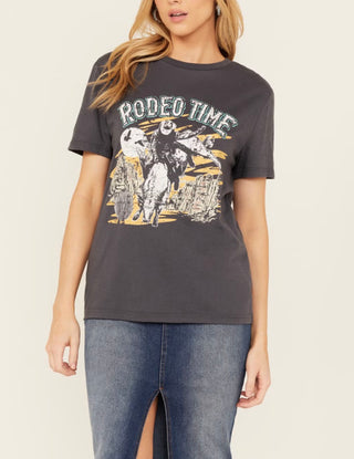 ROCK & ROLL DENIM WOMEN'S DALE BRISBY RODEO TIME SHORT SLEEVE GRAPHIC TEE -BU21T03690