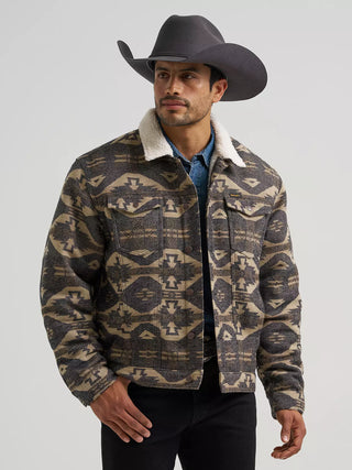 MEN'S WRANGLER® SHERPA LINED JACQUARD PRINT JACKET(112381945)