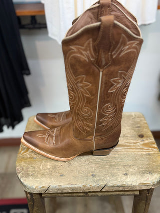 Circle G LD Honey Fligree Embroidery Snip Toe Boot (Honey) L8194