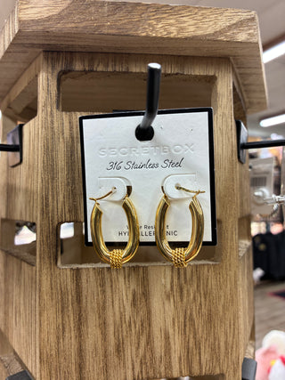 Women’s Western Rope Earrings (Gold) - DE-70036