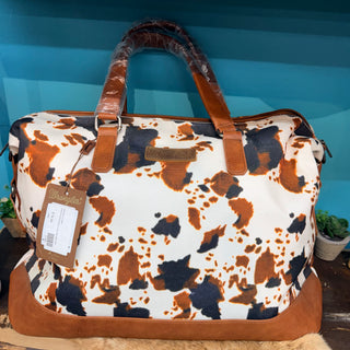WG133-5110BR Wrangler Cow Print Collection Weekender Bag