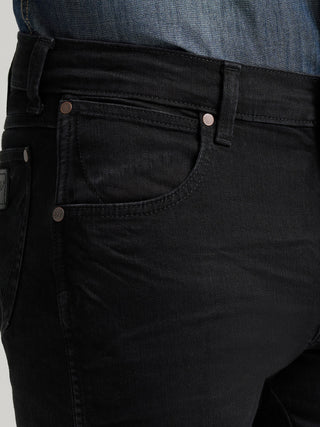 MEN'S WRANGLER RETRO® SLIM FIT STRAIGHT LEG JEAN 112358240