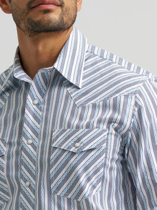 Wrangler® 20X® Competition Advanced Comfort Long Sleeve Shirt - Classic Fit - Navy/Blue - 112384656