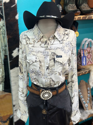 WRANGLER RETRO WOMEN'S FLORAL HORSE CONVERSATIONAL PRINT LONG SLEEVE SNAP WESTERN SHIRT-112371692