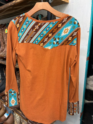 WOMEN LONG SLEEV YOKED GRAPHIC SWING TEE -LW22T02915