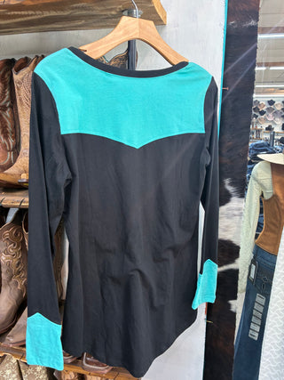 LONG SLEEVE GRAPHIC SWINGS TEE-LW22T04657