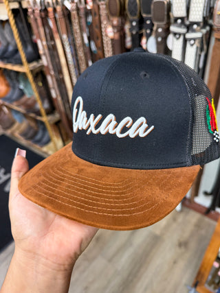 Forty Five Hats Signature Estados Caps (Black and White)