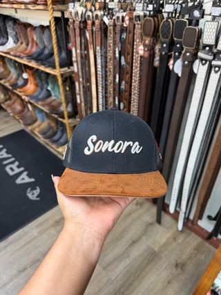 Forty Five Hats Signature Estados Caps (Black and White)