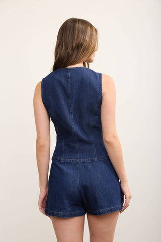 GOLD BUTTON ROUND NECK DENIM VEST TOP: DARK DENIM
